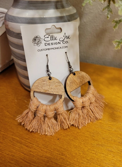 Earrings: Macrame Circles